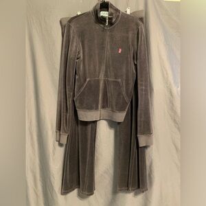 Juicy Couture Y2K vintage velour tracksuit, used